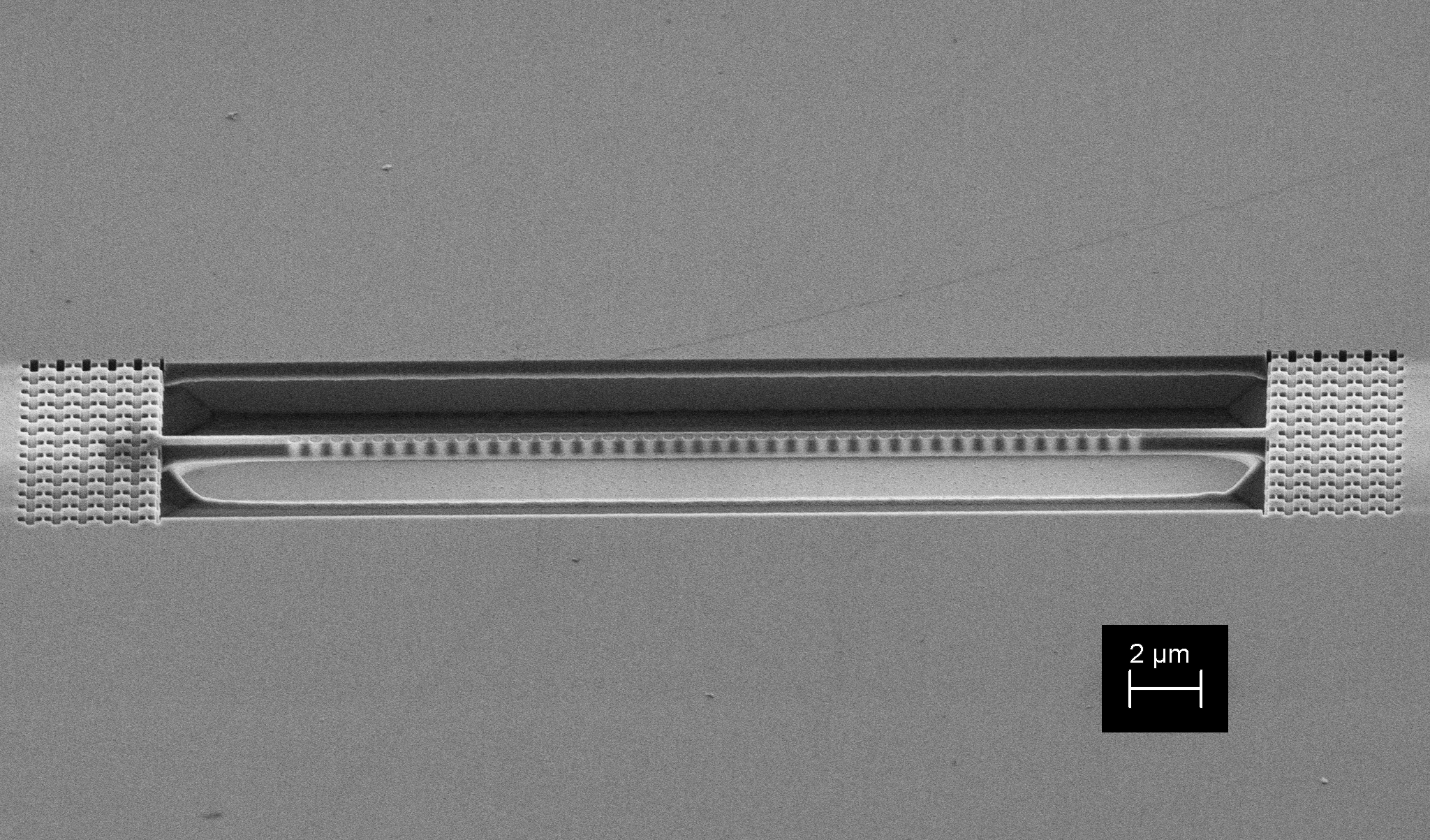 3nd place - Elham Zohari - Single-crystal diamond nanobeam fabricated via quasi-isotropic O₂ plasma etching of bulk diamond
